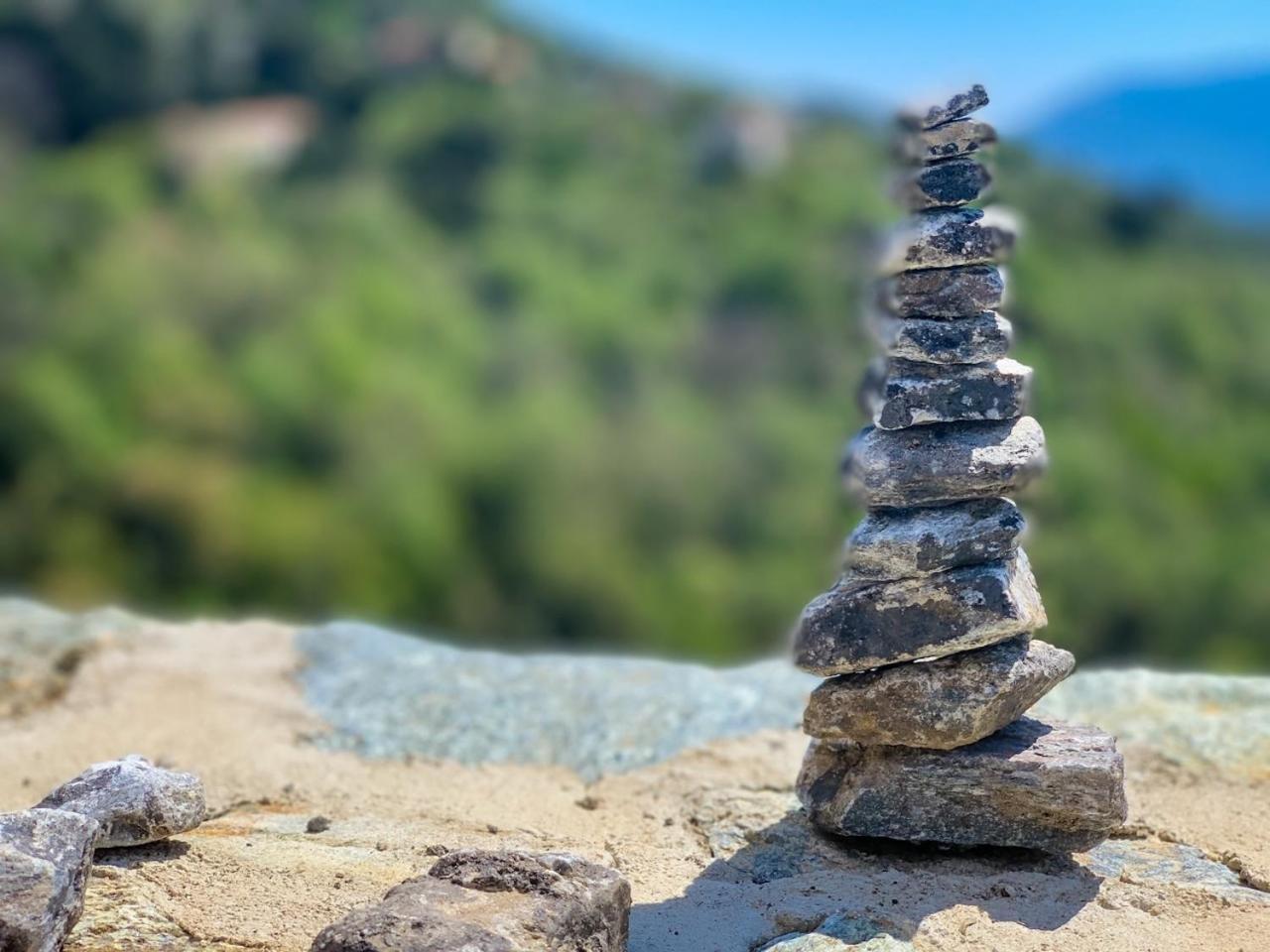 Nuits Magiques Au Village Entre Mer Et Montagnes Bigorno Dış mekan fotoğraf